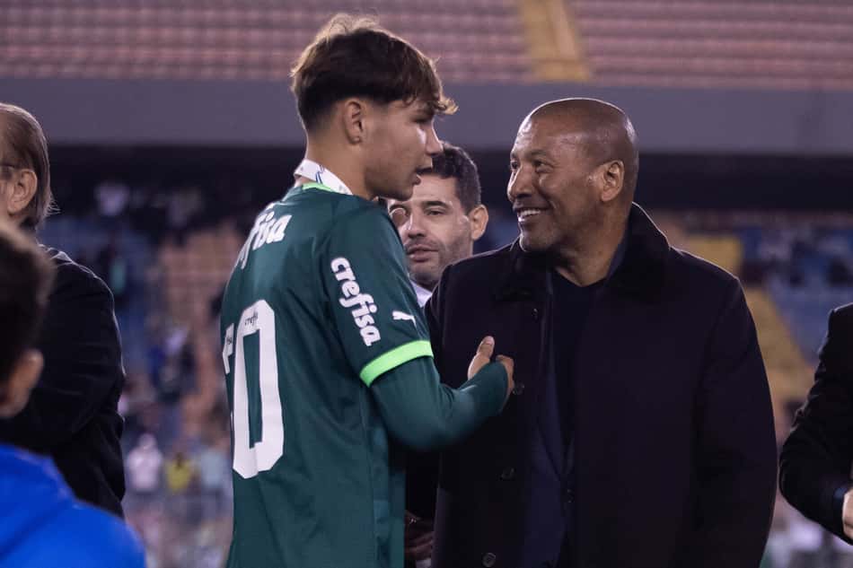 erick_bele_palmeiras_premiacao_copa_do_brasil_sub-17