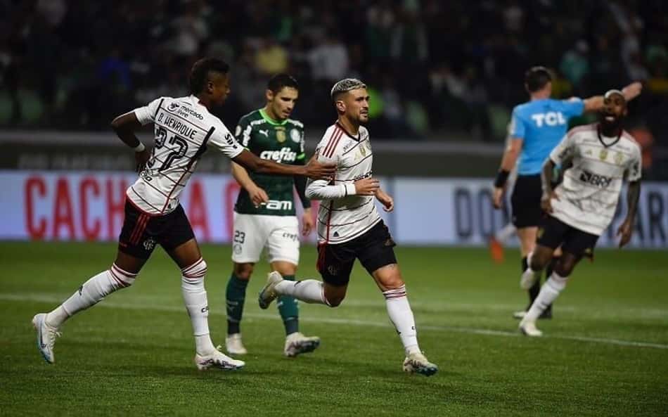 ATUAÇÕES: Arrascaeta e Everton Ribeiro são os melhores do Flamengo contra o Palmeiras