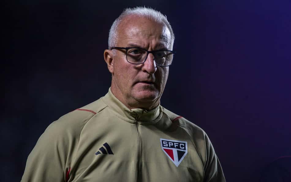 Dorival Júnior abre possibilidade sobre reestreia de Pato pelo São Paulo: 'Talvez em Bragança'