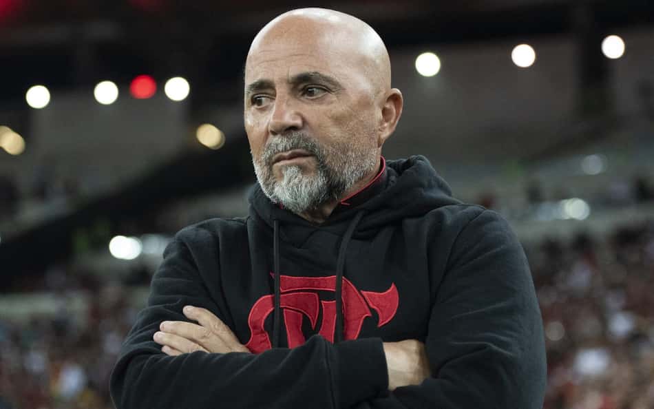 Sampaoli destaca dificuldade em vitória do Flamengo e critica gramado do Maracanã