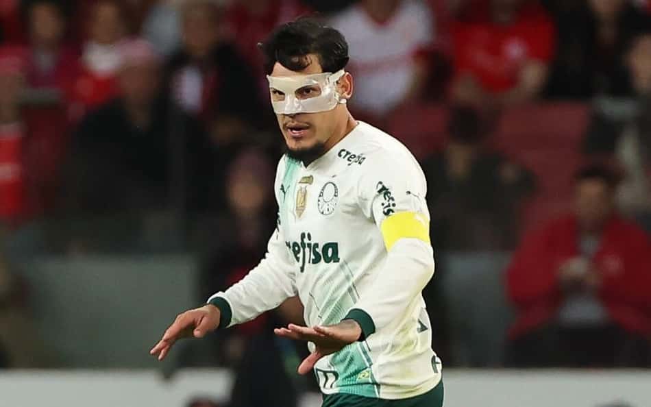 Clube de CR7 acena com interesse em Gustavo Gómez, mas Palmeiras descarta vender capitão