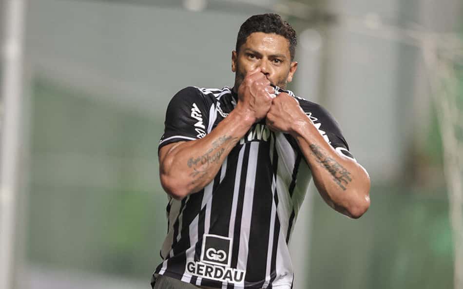 Hulk comemora marca de 150 jogos pelo Atlético-MG: "Nunca faltará orgulho de vestir essa camisa"