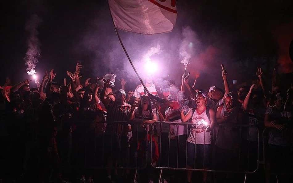 !Clima de paz! Torcida organizada do São Paulo entra em acordo para evitar 'hostilidade' contra o Palmeiras na Copa do Brasil