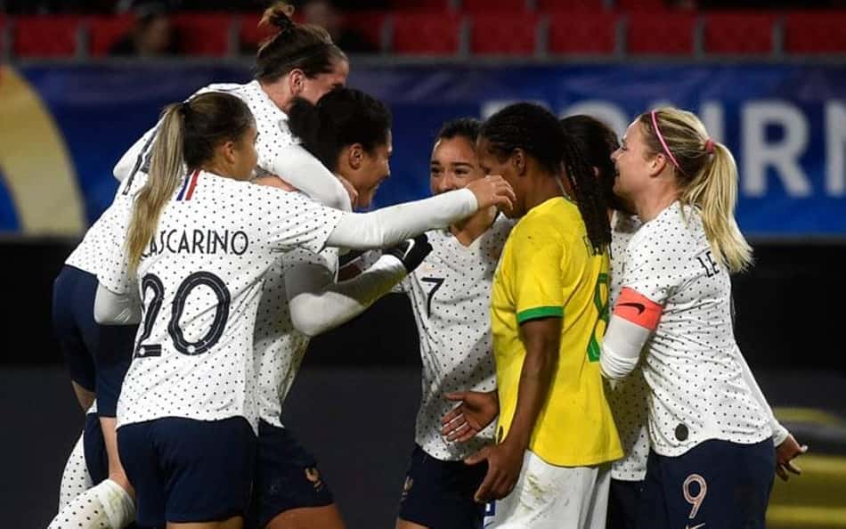 Copa do Mundo Feminina: últimos jogos entre Brasil e França