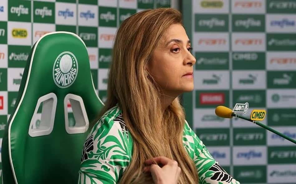 Conselheiros do Palmeiras pressionam Leila por possível conflito de interesse na renovação de patrocínio