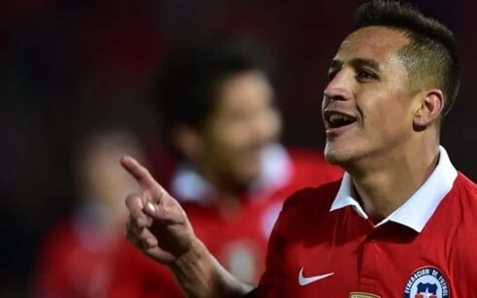 Com possível saída de Róger Guedes, Corinthians coloca o nome do chileno Alexis Sánchez no radar