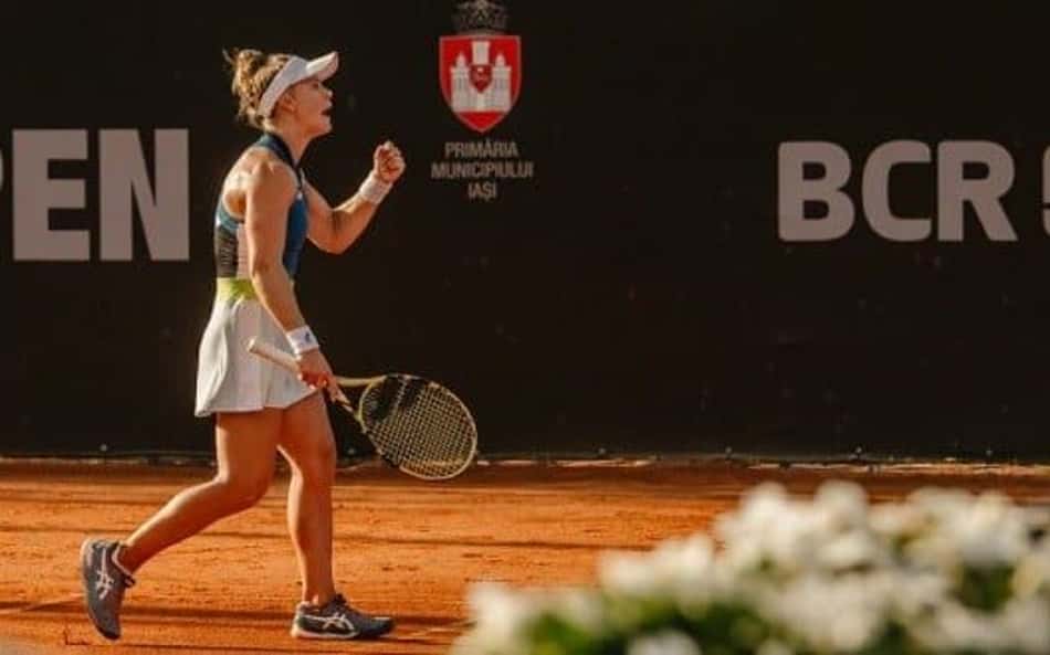 Laura Pigossi vira batalha de 3h40 e vai às quartas no WTA de Iasi