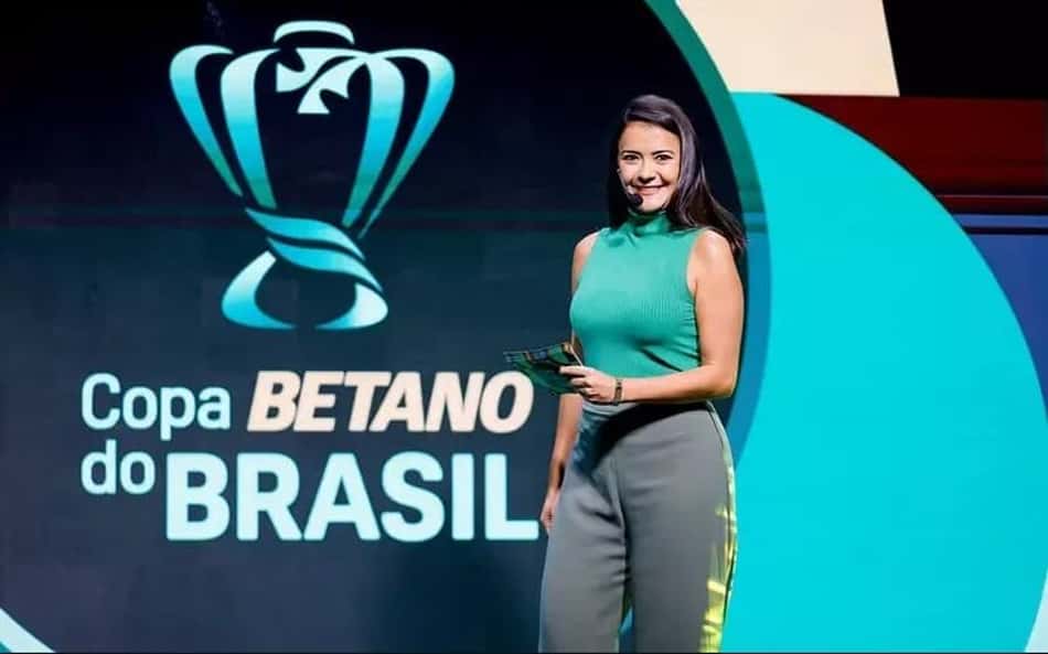 Lívia Torres quebra silêncio após ser demitida da Globo por apresentar evento na CBF; confira