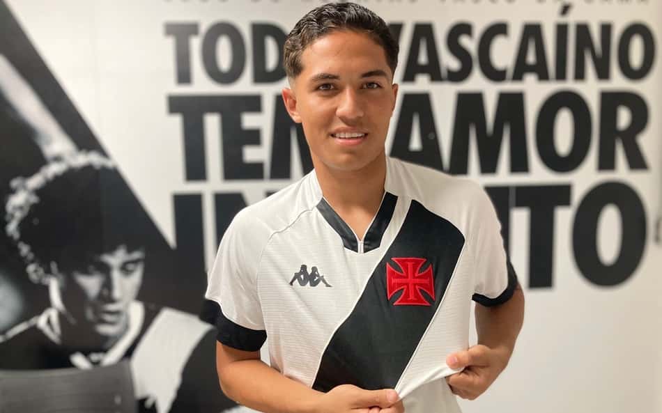 Vasco acerta a renovação de Paulinho, lateral-direito da base, por mais cinco anos