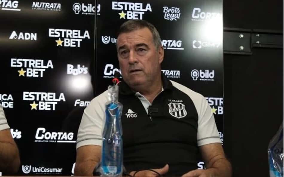 Web aponta homofobia em declaração de técnico da Ponte Preta: 'Joguei no São Paulo'