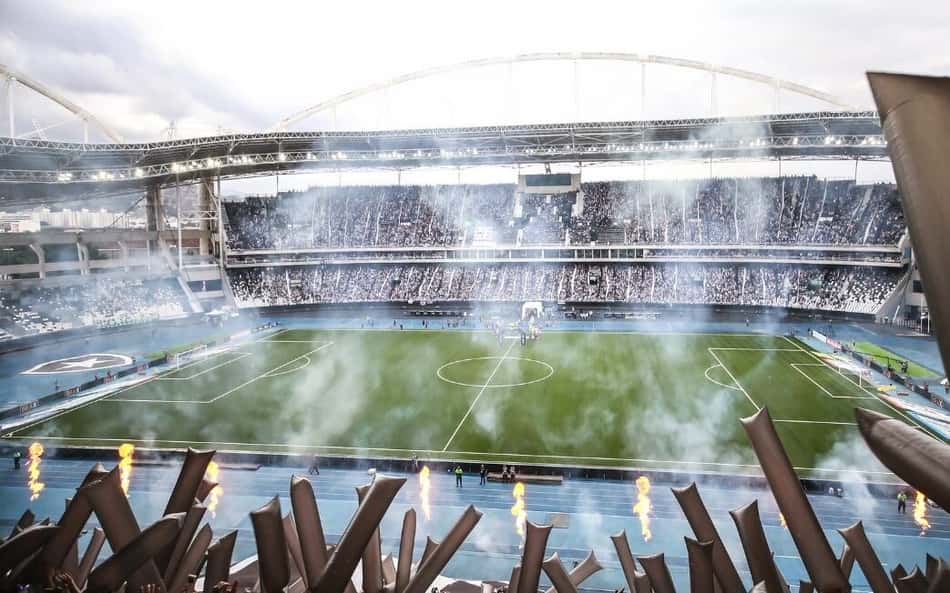Os dez maiores públicos do Botafogo no Estádio Nilton Santos, o Engenhão