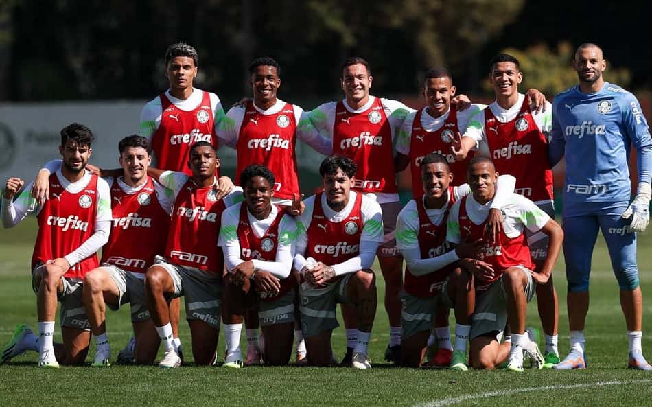 Com elenco completo, Palmeiras segue preparação para enfrentar o Fortaleza; veja provável time