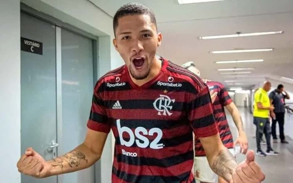 Flamengo acerta venda de Vitor Gabriel a time da Coreia do Sul; veja valor arrecadado