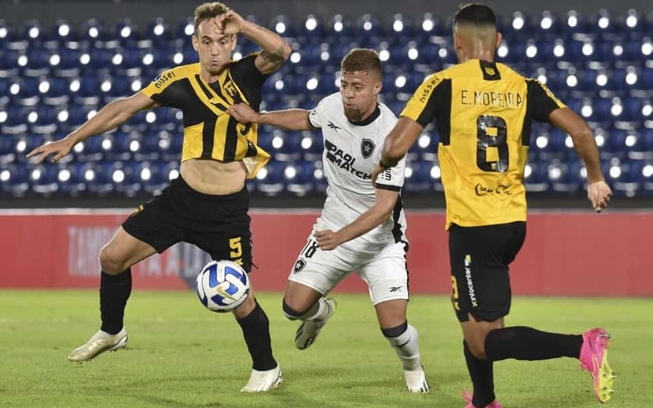VÍDEO: Conmebol divulga áudio de decisão do VAR da partida entre Botafogo e Guaraní-PAR pela Sul-Americana