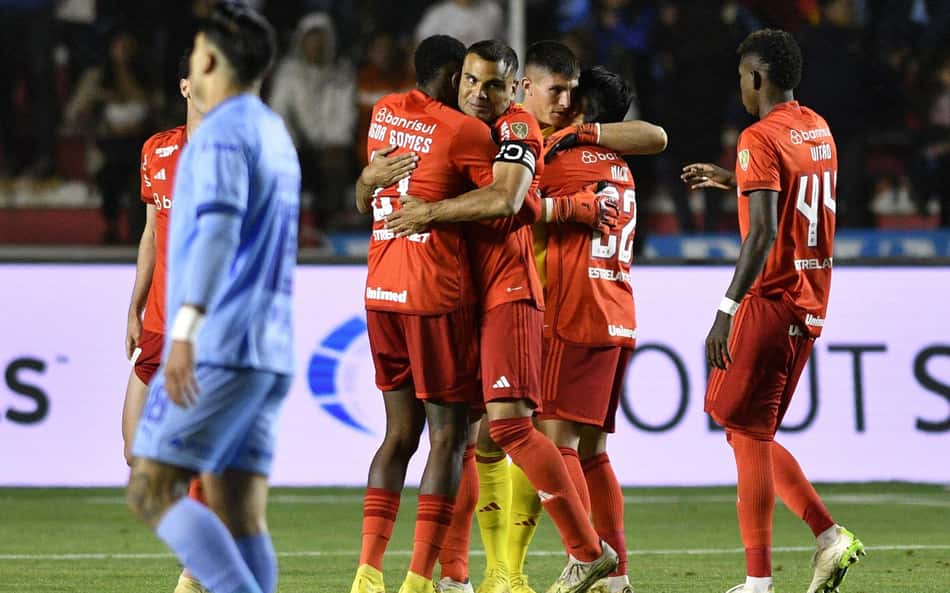 VÍDEO: os melhores momentos da vitória do Internacional sobre o Bolívar pela Libertadores