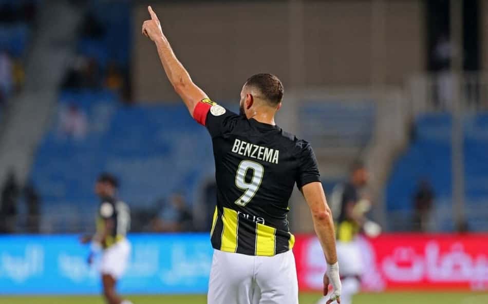 Com gol e assistência de Benzema, Al-Ittihad vence Al-Riyadh pelo Campeonato Saudita