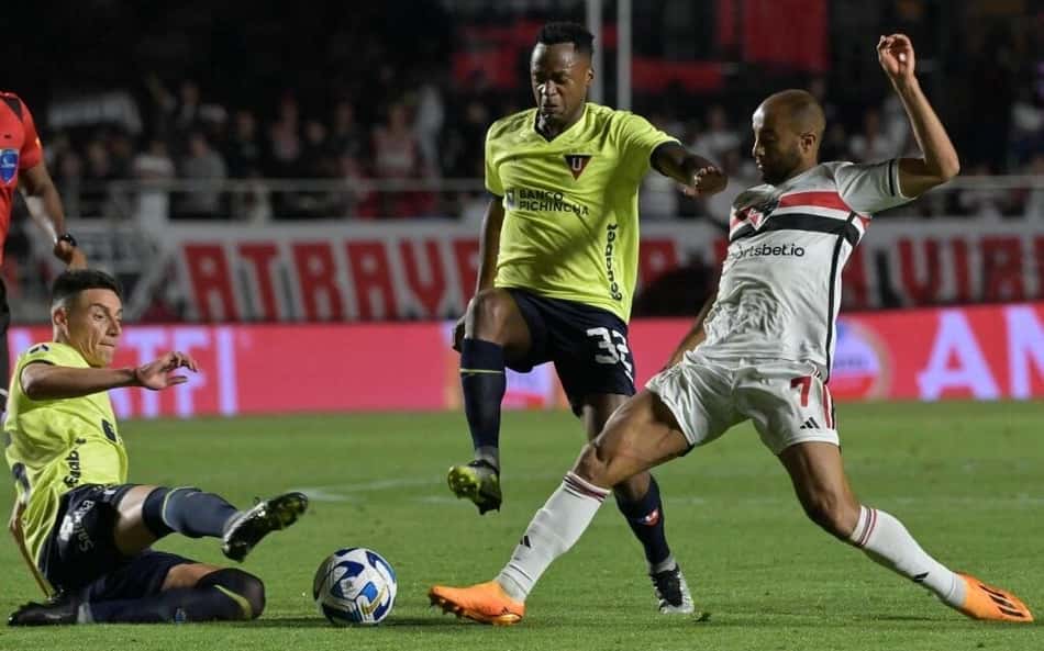 Lucas Moura vê falta de paciência em eliminação do São Paulo na Sul-Americana: 'Placar era reversível'