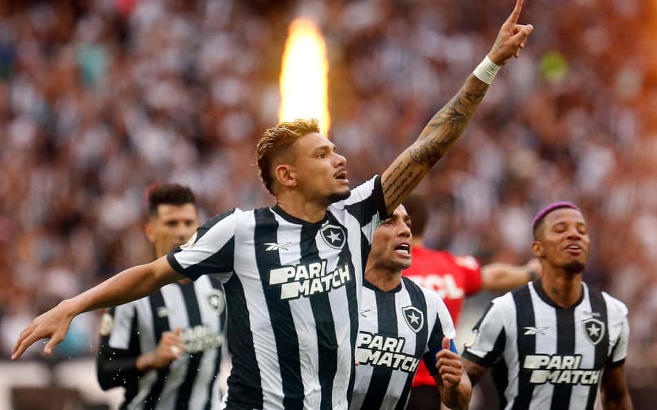 Botafogo tende a escalar força máxima no confronto com o Guaraní, pela Copa Sul-Americana