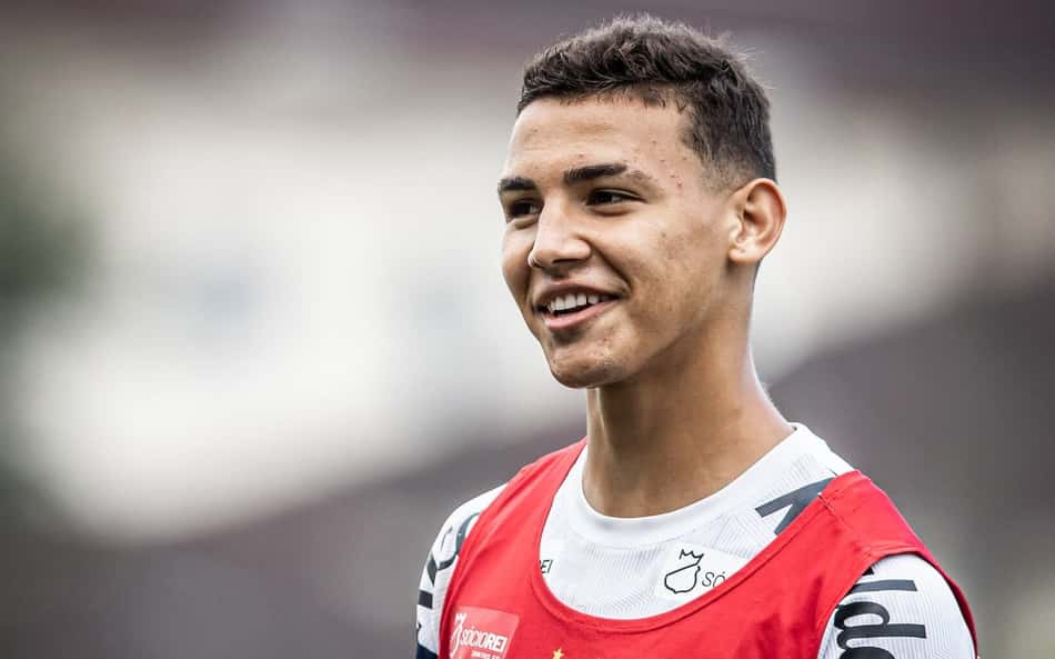 Santos recebe proposta milionária do Chelsea por Deivid Washington 