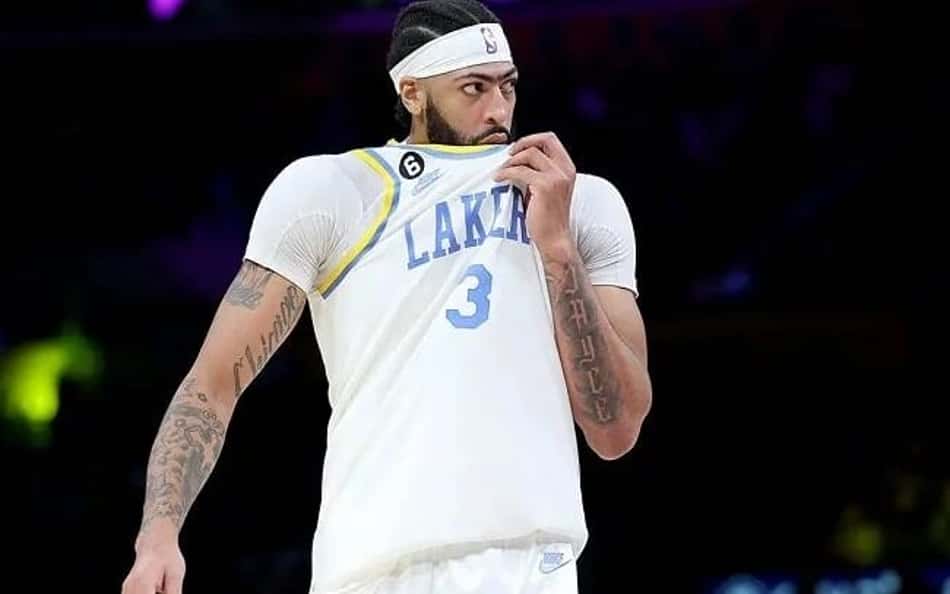 Anthony Davis pode não ser o pivô do Lakers na próxima temporada da NBA