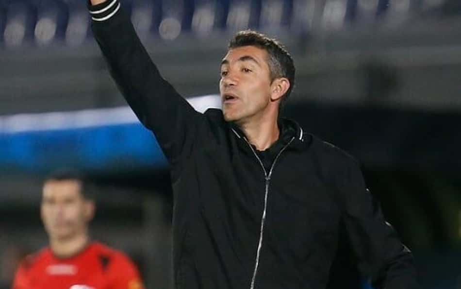 Bruno Lage destaca grupo do Botafogo após classificação na Copa Sul-Americana e assegura: 'Todos são titulares!'