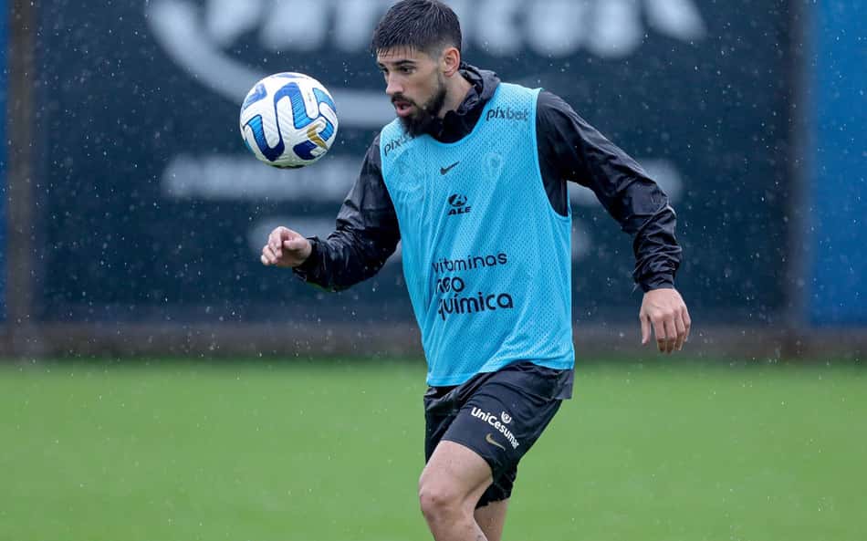 Bruno-Mendez-Treino-Corinthians-scaled-aspect-ratio-512-320