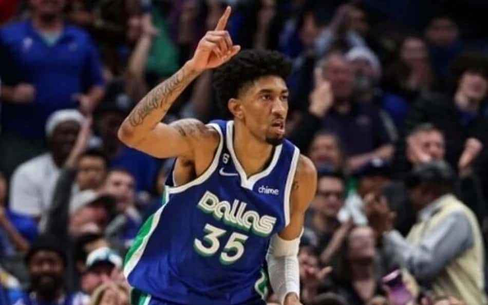 Com espaço no elenco, Lakers quer "reviver" Christian Wood