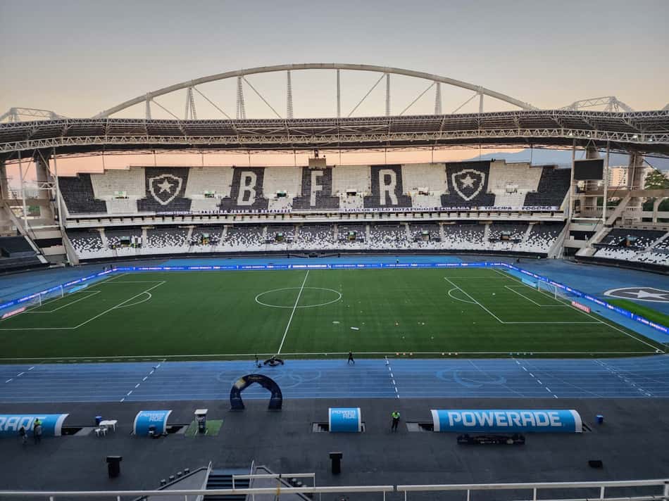 Nilton Santos - Botafogo x Guaraní