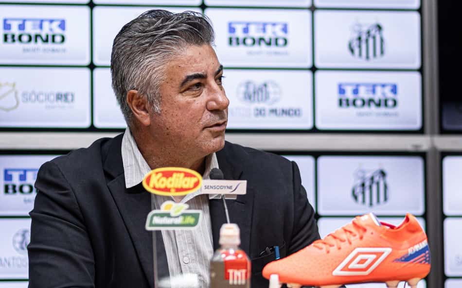 QUANDO VOLTA? Alexandre Gallo 'manda recado' para Marcos Leonardo sobre retorno ao Santos