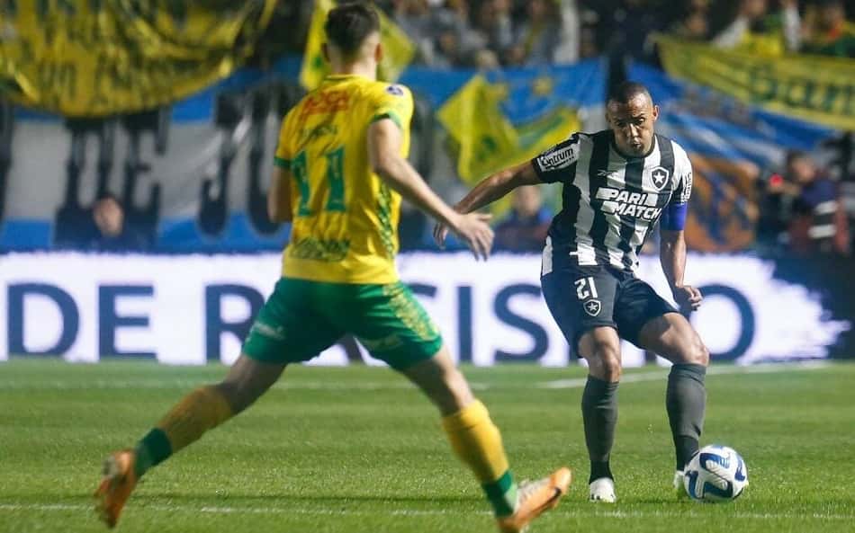 MARCAL-BOTAFOGO-aspect-ratio-512-320