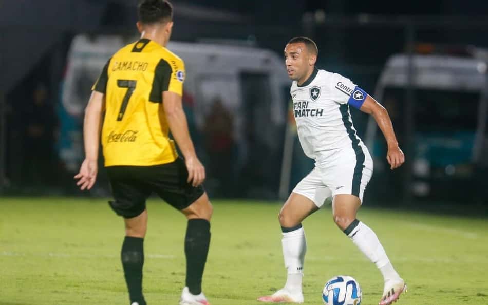 Marçal destaca empenho do Botafogo para garantir a classificação para a próxima fase da Copa Sul-Americana
