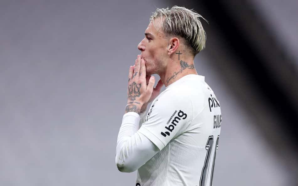 Internautas ironizam declaração de despedida de Róger Guedes do Corinthians: 'Forçou'
