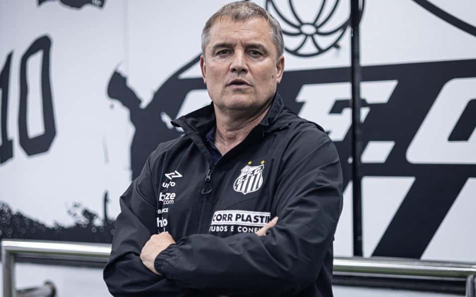 Aguirre tem grande missão no Santos! Saiba curiosidades dele com o clube