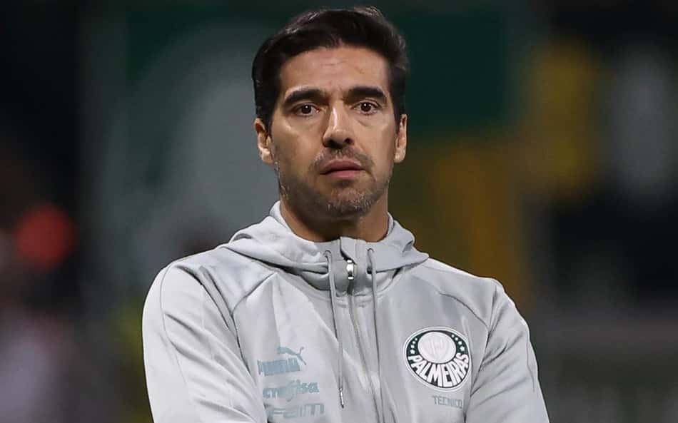 Abel elogia vitória do Palmeiras, mas ainda vê Botafogo distante na tabela: 'Margem super confortável'