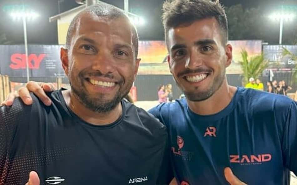 Antomi Ramos bate bola com ex-craque do futebol Amoroso em Paulínia (SP) e embarca para o BT 200 de San Juan, em Porto Rico