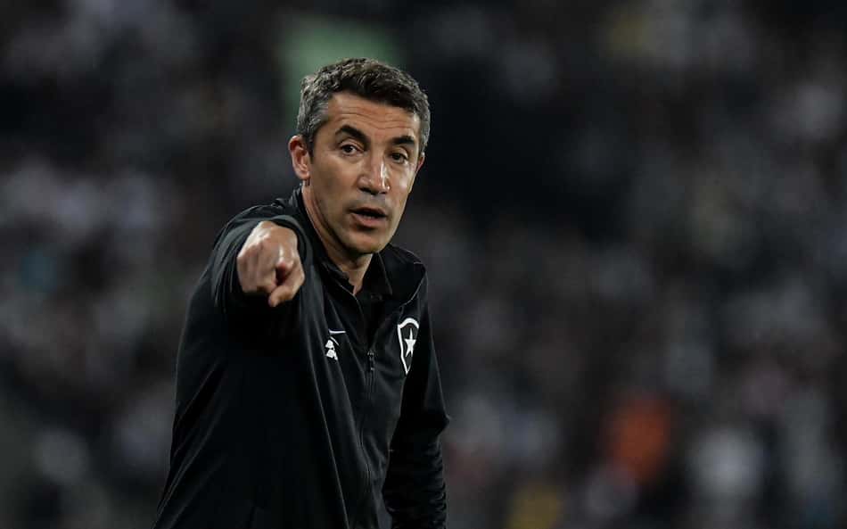 Técnico do Botafogo, Bruno Lage exalta elenco após vitória sobre o Internacional: 'Fizeram história'