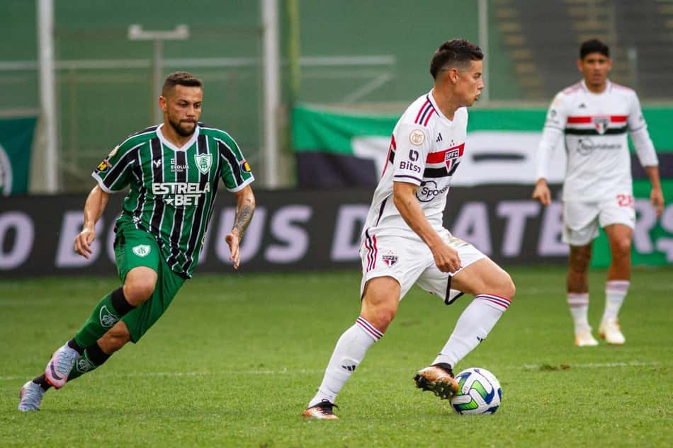 CAMPEONATO BRASILEIRO 2023: AMÉRICA-MG X SÃO PAULO FC - Patrocínio