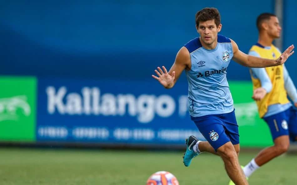 Jornalista crava acerto entre Kannemann e clube sul-americano