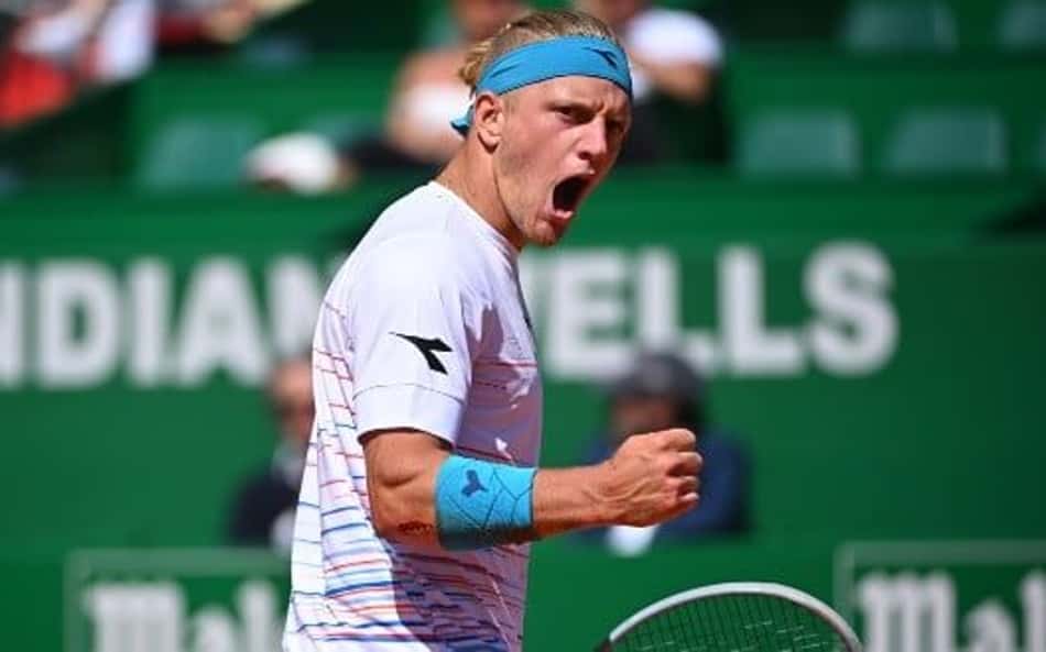 Fokina domina Zverev e encara Ruud em Toronto