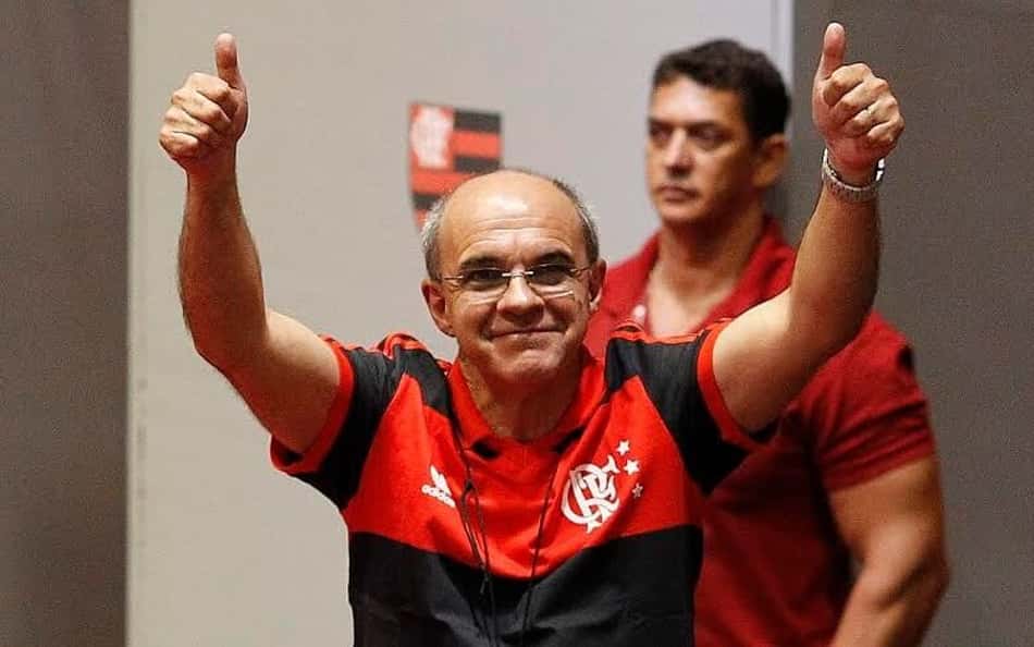 Bandeira de Mello detona diretoria do Flamengo: 'Falta de profissionalismo'