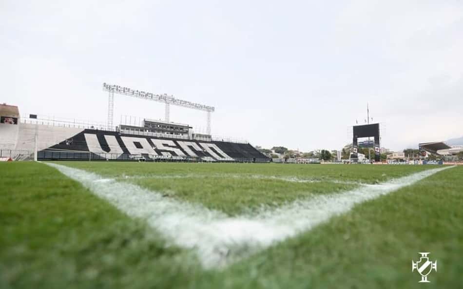 Justiça do Rio mantém a interdição de São Januário, estádio do Vasco