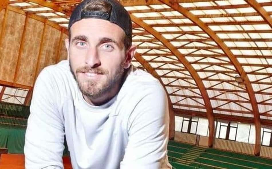 Tenista francês é banido do esporte por corrupção