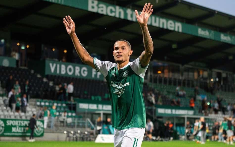 Ex-Goiás e Água Santa, brasileiro fala de seu primeiro gol no futebol da Dinamarca