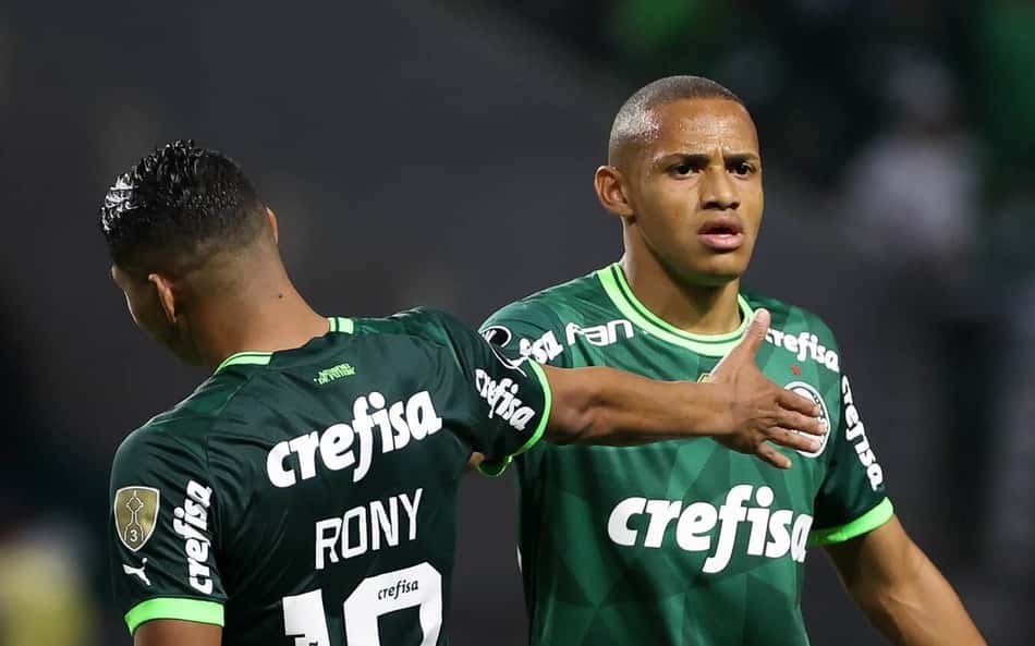 rony_jhon_jhon_palmeiras_atletico_mg_libertadores-aspect-ratio-512-320
