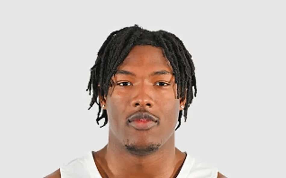Jogador de Basquete americano é encontrado morto em apartamento universitário