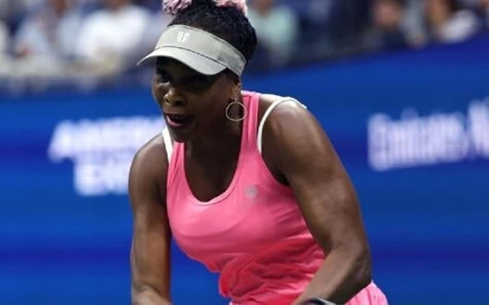 Venus Williams é atropelada em plena quadra central do US Open