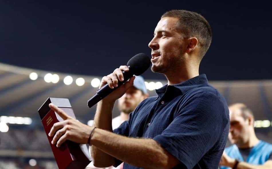 Sem clube para a temporada, Eden Hazard diz: 'Hora de aproveitar bebendo umas cervejas'