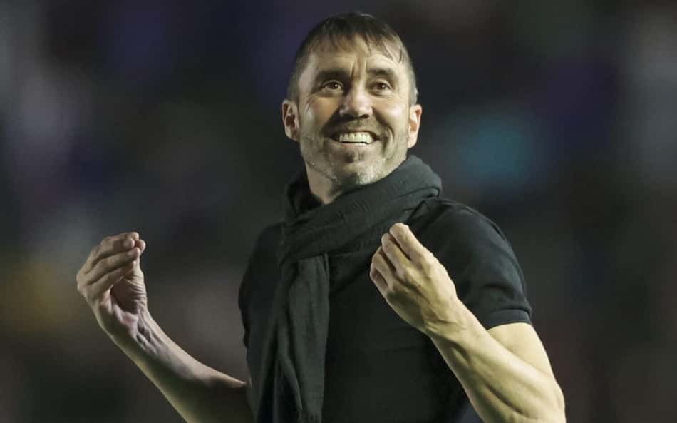 Ex-jogador enaltece 'jogaço' entre Fluminense x Internacional, mas critica Coudet: 'Foi falho'