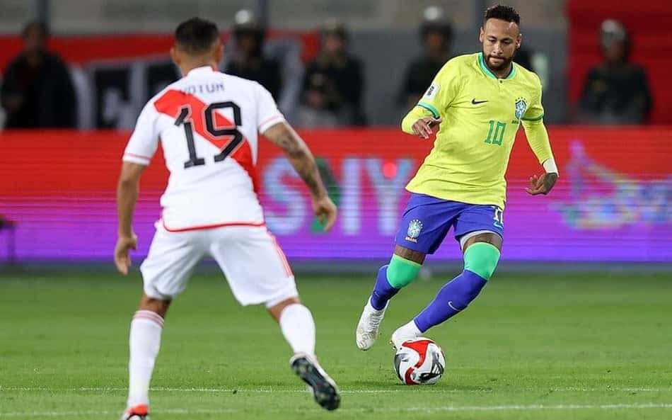 Neymar diz que Diniz 'já deu pinta do que quer' na Seleção Brasileira