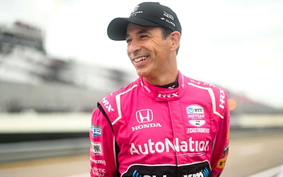 Papo com Castroneves: 'Acumulando funções dentro e fora das pistas'